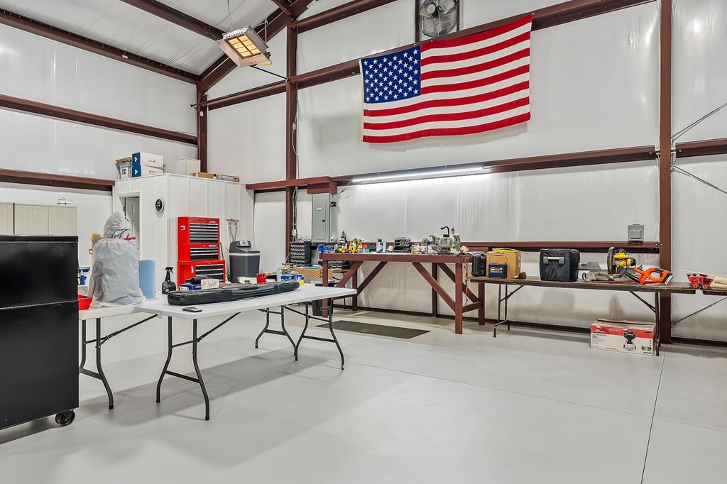 14630 Old Kentucky Road Walling, TN 38587 - Photo 23 of 32