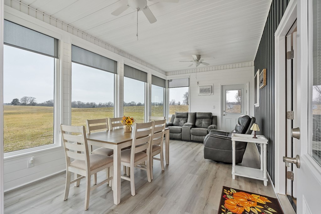 14630 Old Kentucky Road Walling, TN 38587 - Photo 7 of 32