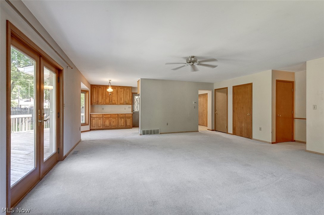 9985 Prospect Road Strongsville, OH 44149 - Photo 10 of 41