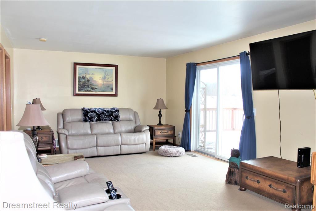 7958 Brooklyn Road Brooklyn, MI 49230 - Photo 12 of 48 Gallery Image 12