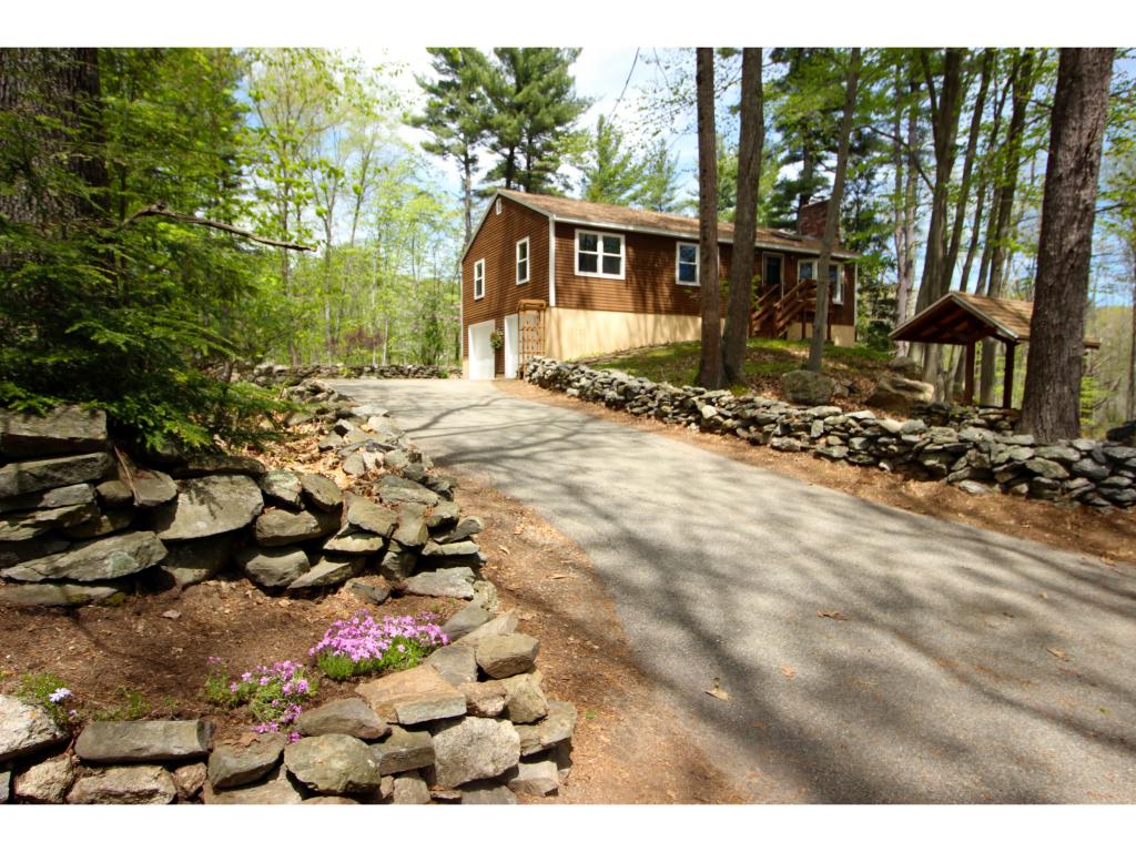 62 Hampstead Road Danville, NH 03819 - Photo 2 of 27 Gallery Image 2