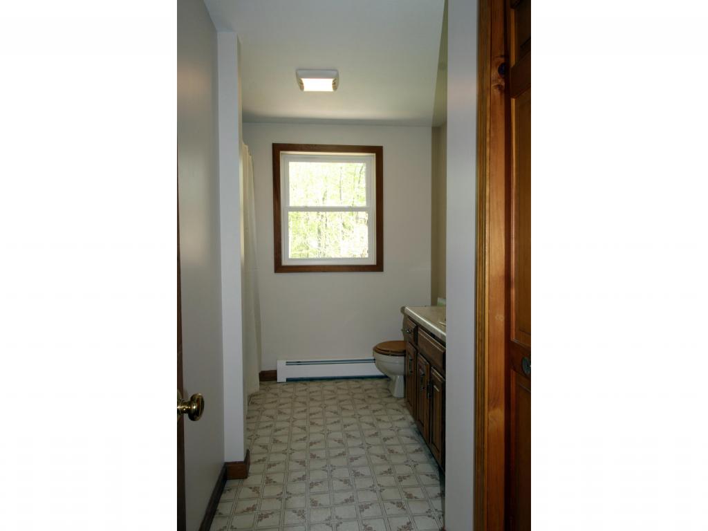 62 Hampstead Road Danville, NH 03819 - Photo 23 of 27 Gallery Image 23