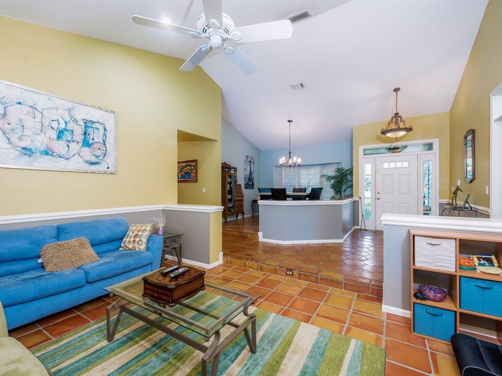 2545 Hampton Bridge Road Delray Beach, FL 33445 - Photo 5 of 20 ENTRY/LR/DR