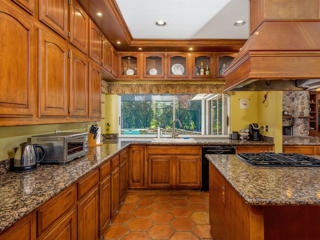 2545 Hampton Bridge Road Delray Beach, FL 33445 - Photo 8 of 20 KITCHEN VIEW