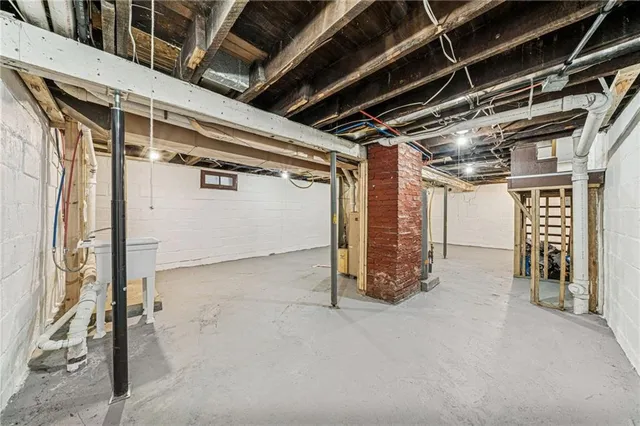 $199,000 | 1234 Taylor Avenue, New Kensington, PA 15068