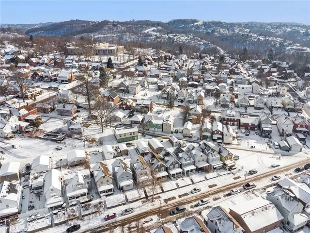 $199,000 | 1234 Taylor Avenue, New Kensington, PA 15068