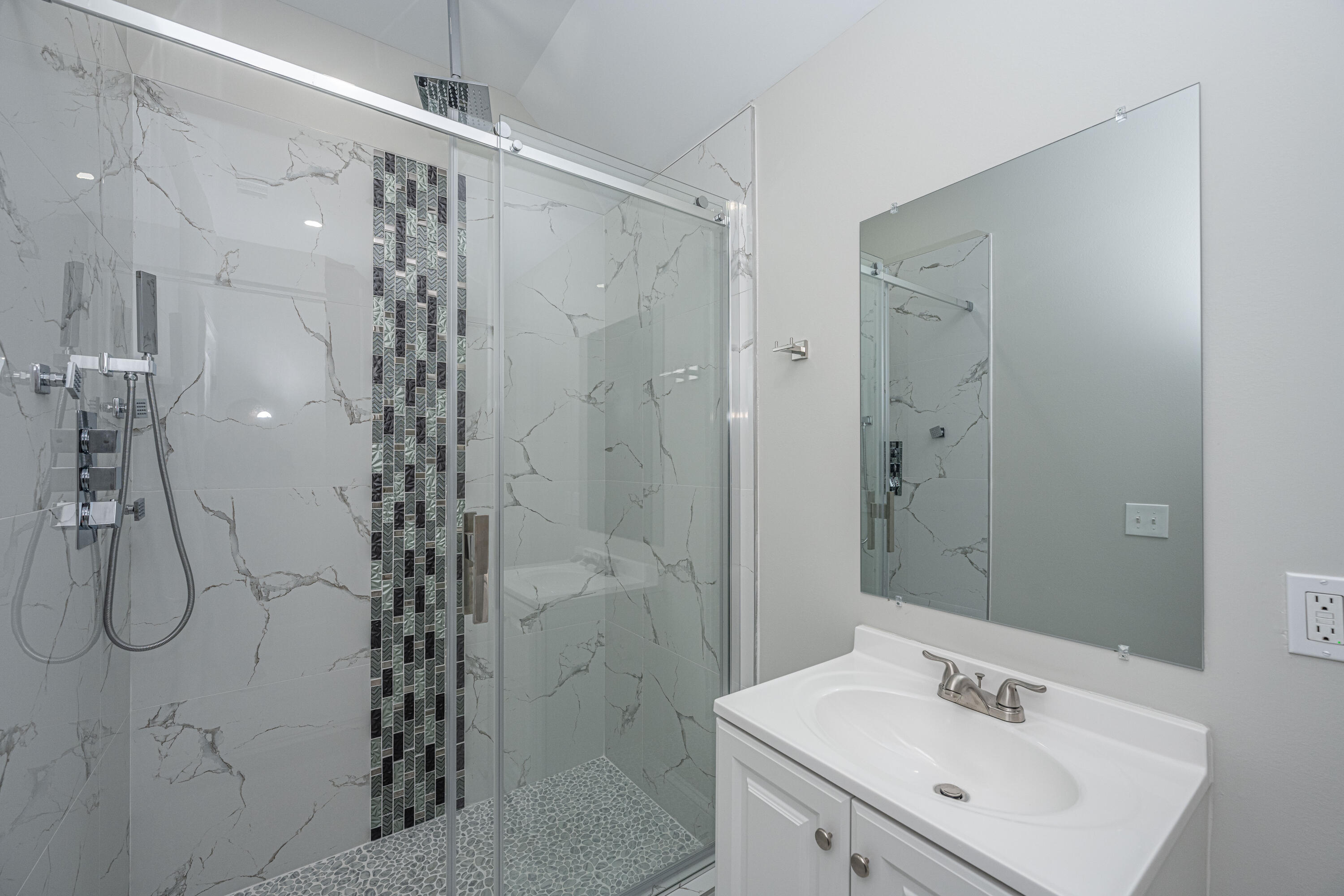 2287 Ashley River Road Charleston, SC 29414 - Photo 52 of 53 Guest Bathroom 1