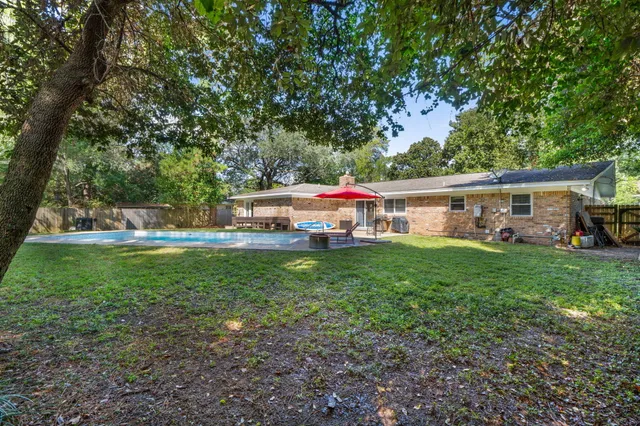 $499,900 | 28 Walnut Avenue, Shalimar, FL 32579