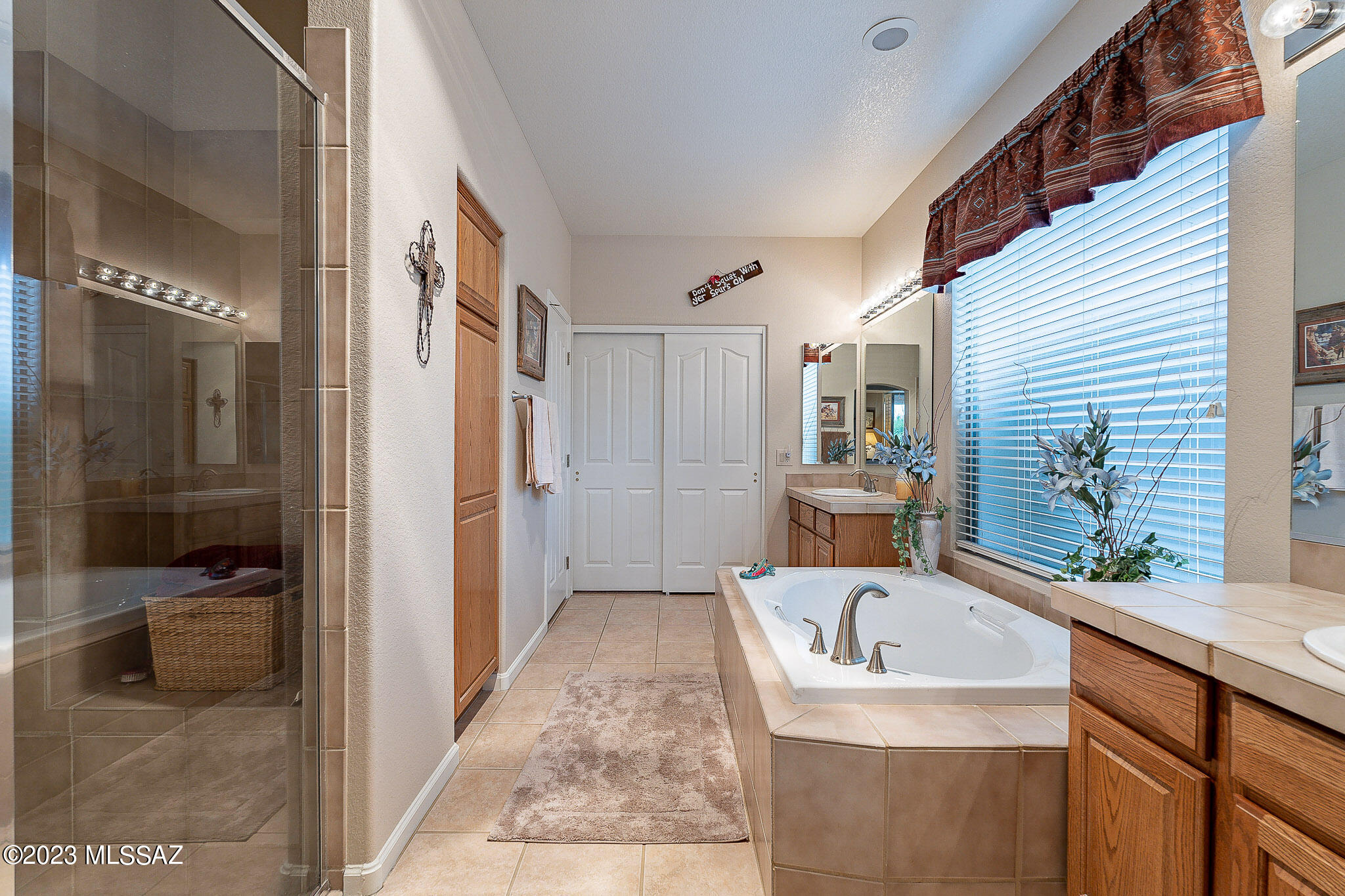 37464 South Ridgeview Boulevard Tucson, AZ 85739 - Photo 23 of 36