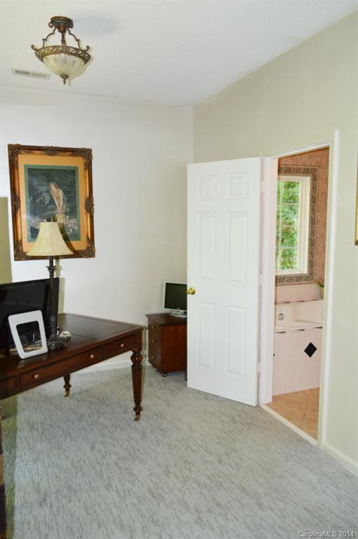 7320 Rothmore Street, Unit 24 Charlotte, NC 28215 - Photo 14 of 24 Gallery Image 14