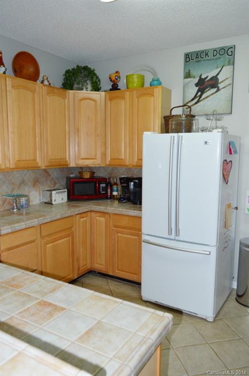 7320 Rothmore Street, Unit 24 Charlotte, NC 28215 - Photo 4 of 24 Gallery Image 4
