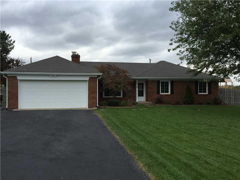 5616 Broyles Road Avon, IN 46123 - Photo 2 of 13 Gallery Image 2