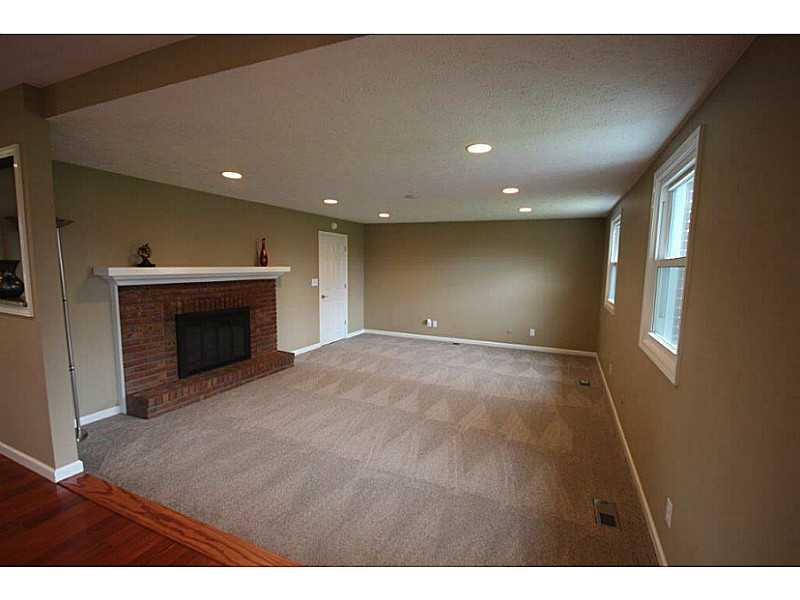 5616 Broyles Road Avon, IN 46123 - Photo 6 of 13 Gallery Image 6