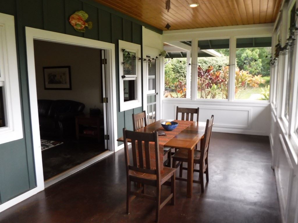 1209 West Kuiaha Road, Unit 2 Haiku, HI 96708 - Photo 13 of 30 a dining room with furniture and window