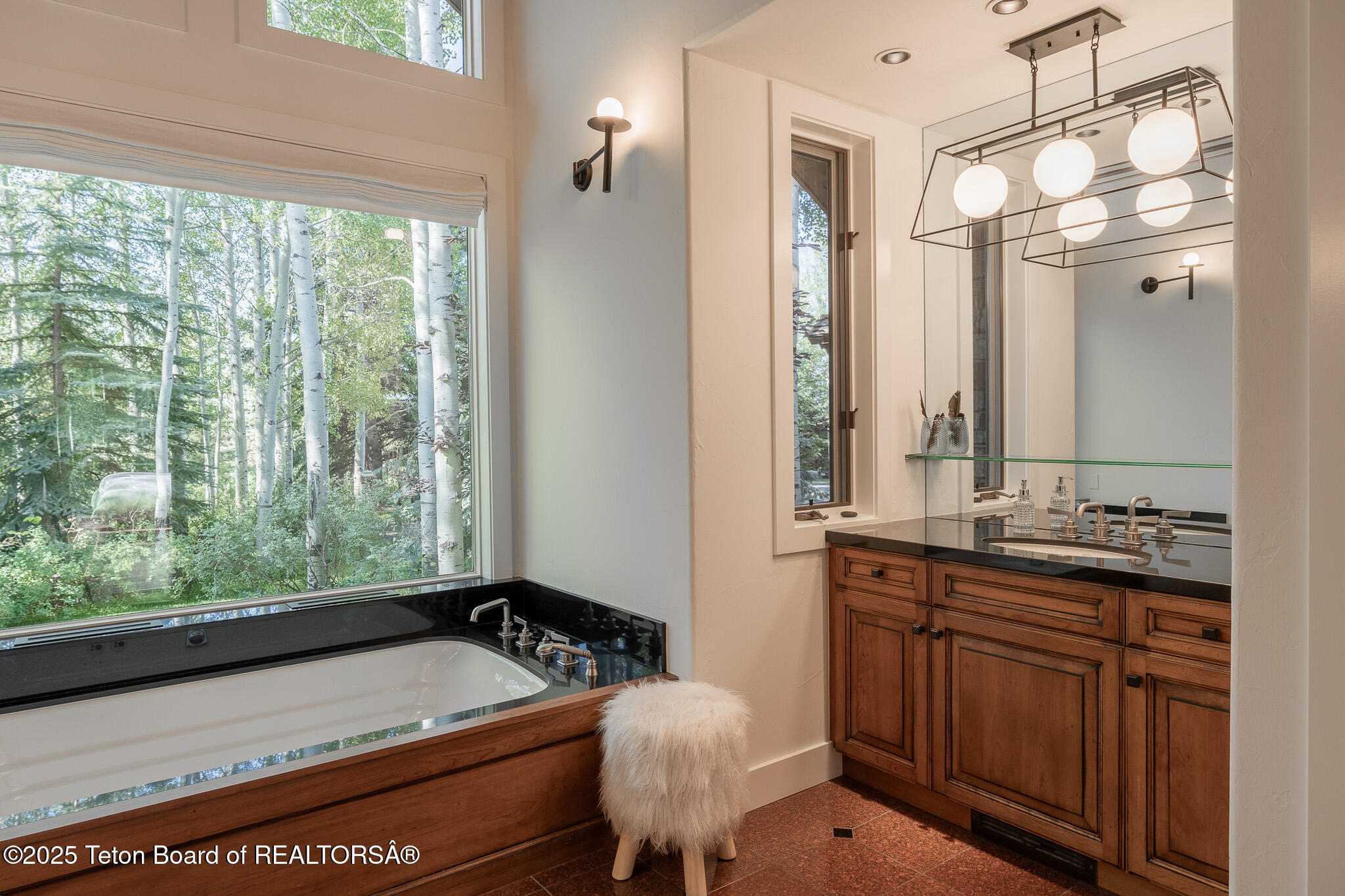 2540 Trader Road Jackson, WY 83001 - Photo 23 of 45 Junior Primary Bath