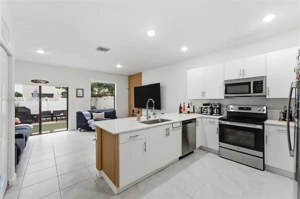 $490,000 | 11467 West 34th Court, Hialeah, FL 33018