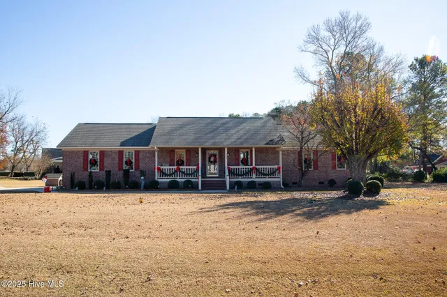 $389,000 | 347 Stewart Circle, Whiteville, NC 28472