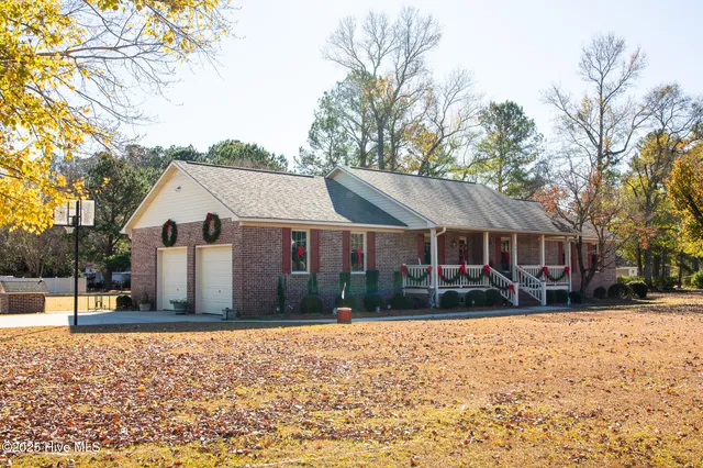 $389,000 | 347 Stewart Circle, Whiteville, NC 28472