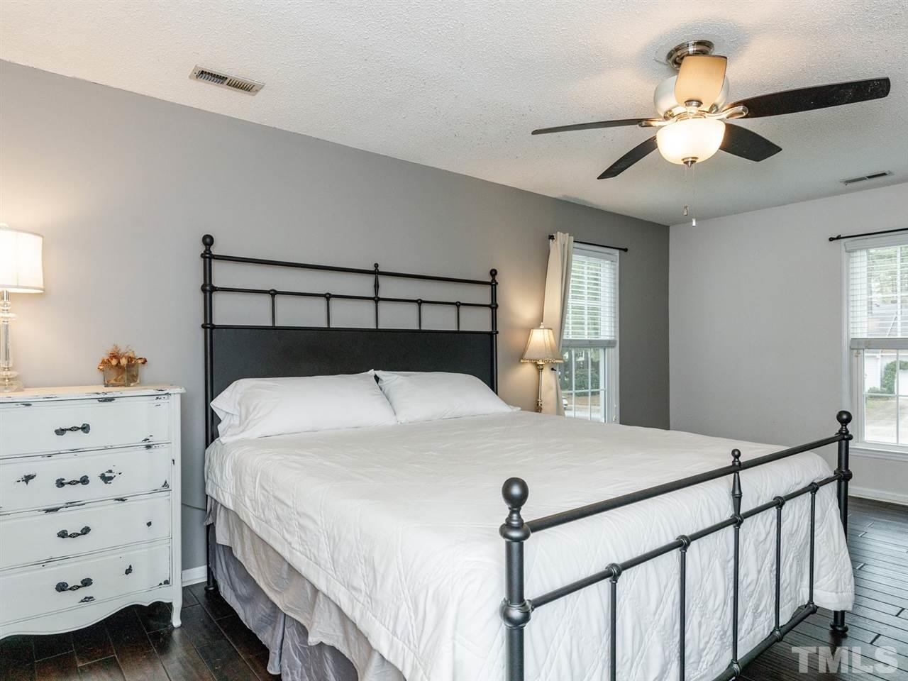 2507 Sawmill Road Raleigh, NC 27613 - Photo 16 of 30
