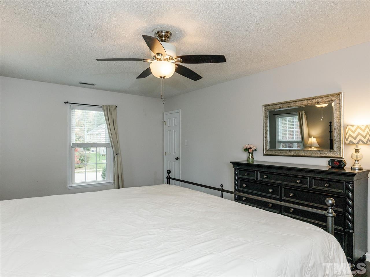 2507 Sawmill Road Raleigh, NC 27613 - Photo 17 of 30