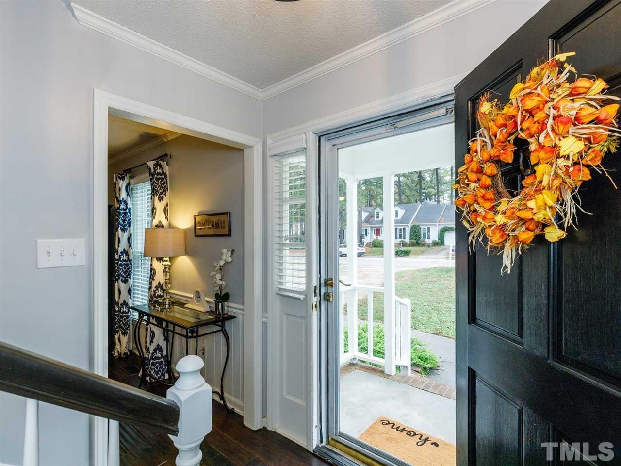 2507 Sawmill Road Raleigh, NC 27613 - Photo 4 of 30