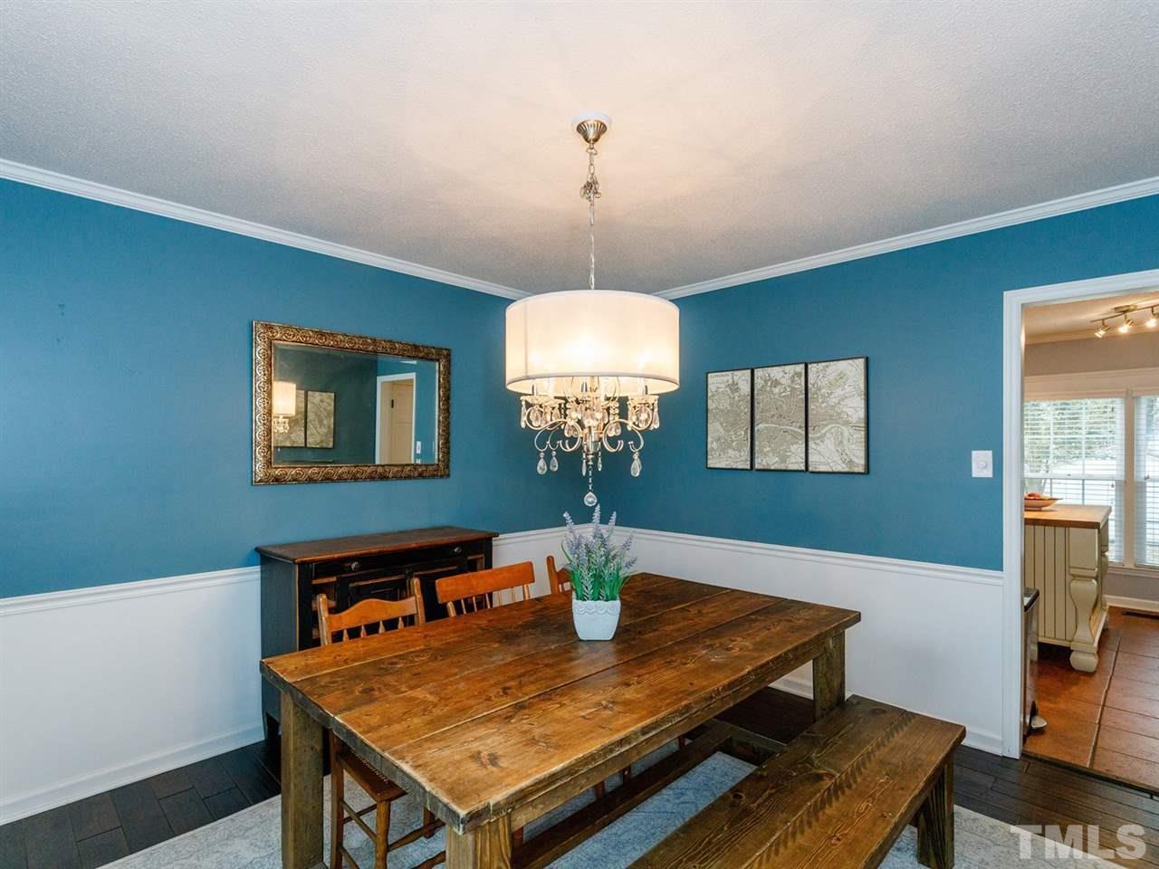 2507 Sawmill Road Raleigh, NC 27613 - Photo 5 of 30