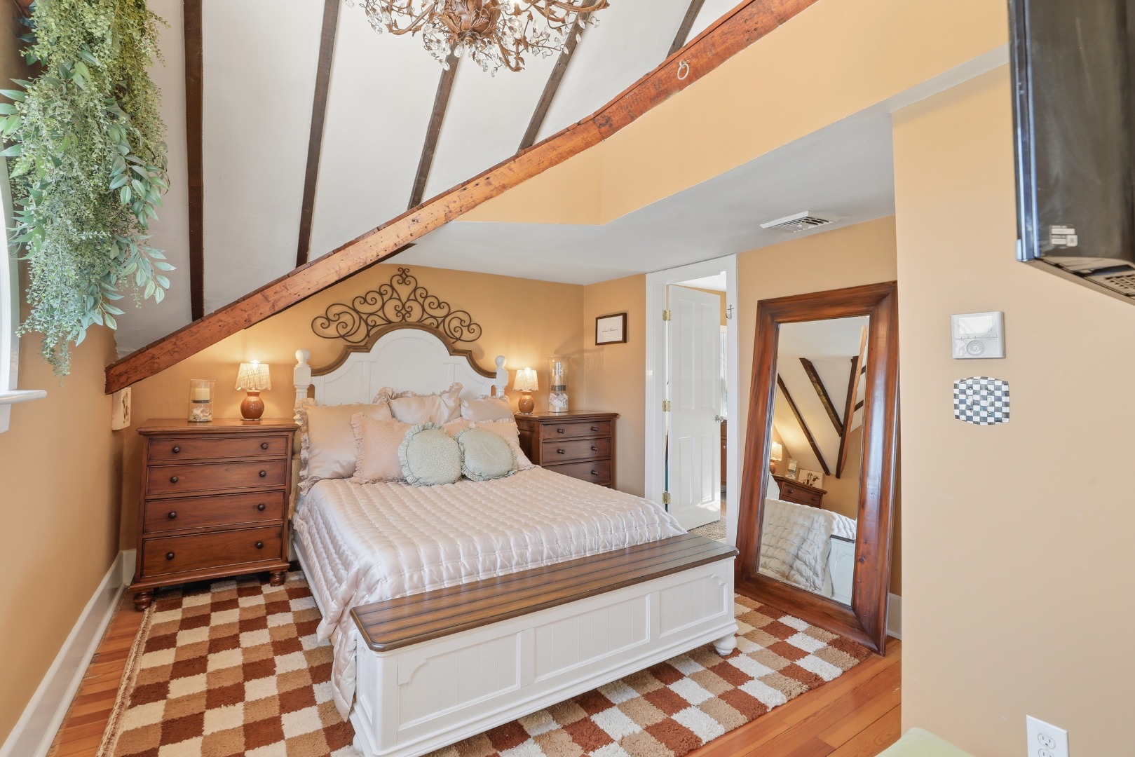 3 Cottage Court Nantucket, MA 02554 - Photo 18 of 41