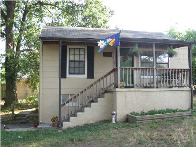 4162 East Ridge Drive Chattanooga, TN 37412 - Photo 1 of 25 Primary Photo