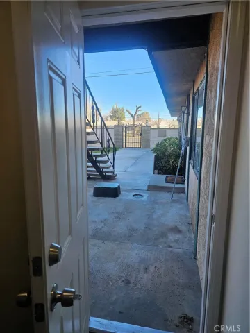 $1,650 | 45419 10th Street West, Unit E, Lancaster, CA 93534