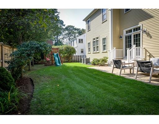28 Thomas Road Wellesley, MA 02482 - Photo 3 of 23