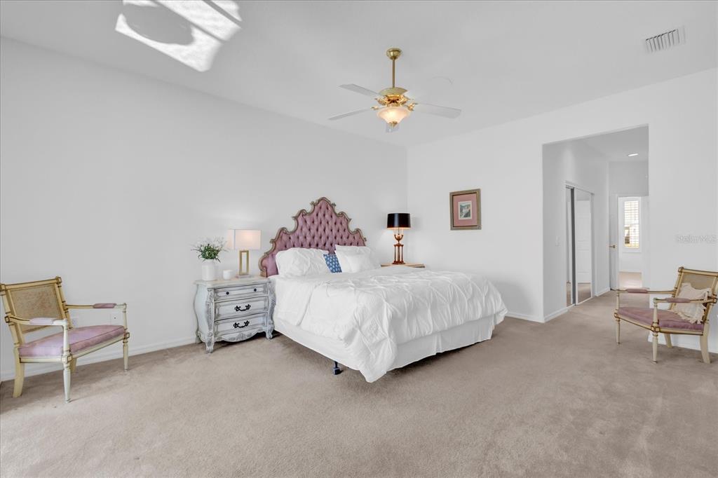 12592 Southeast 97th Terrace Road Summerfield, FL 34491 - Photo 5 of 41