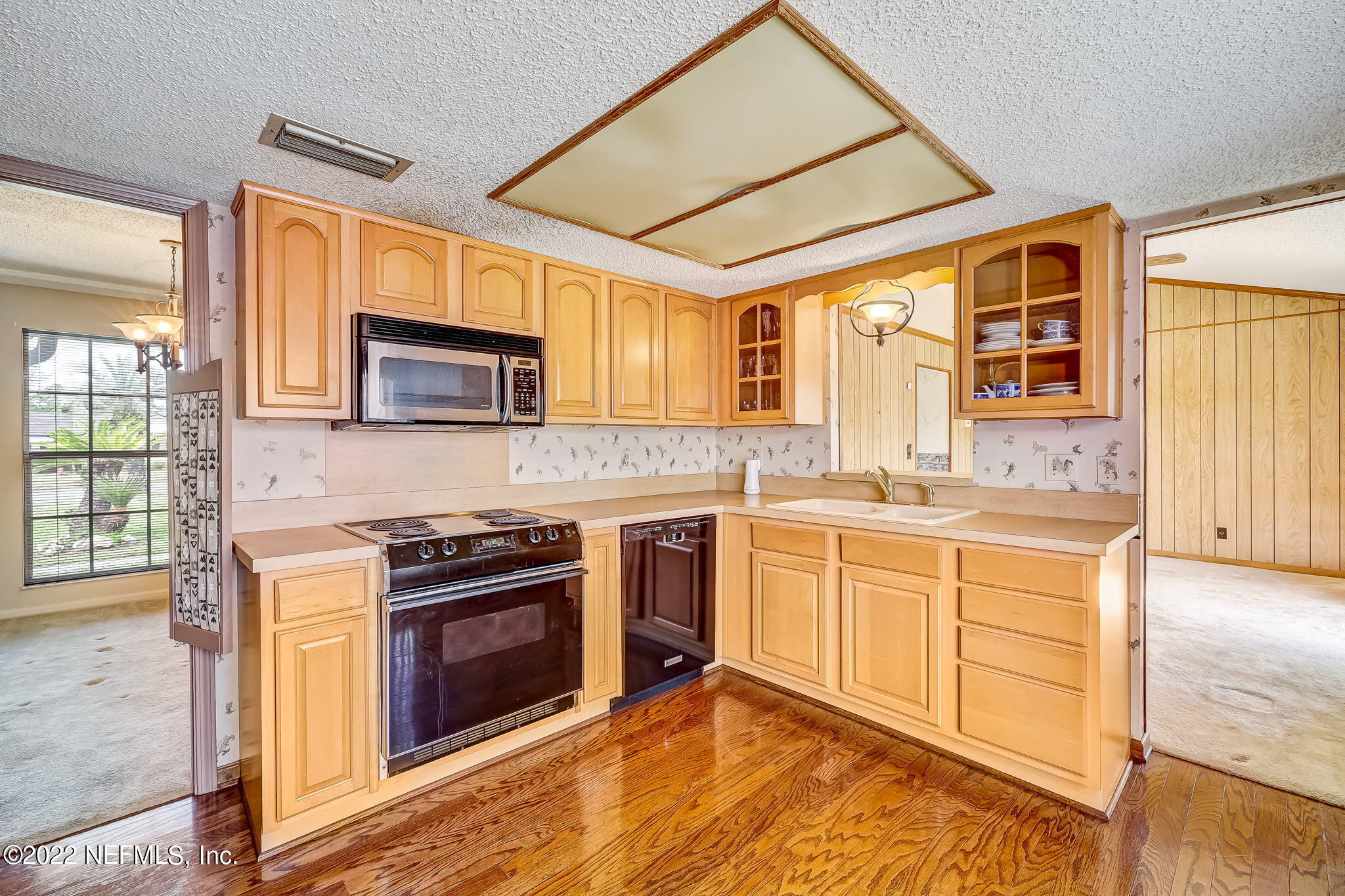 3915 Morning Glory Road Jacksonville, FL 32210 - Photo 10 of 54 KITCHEN