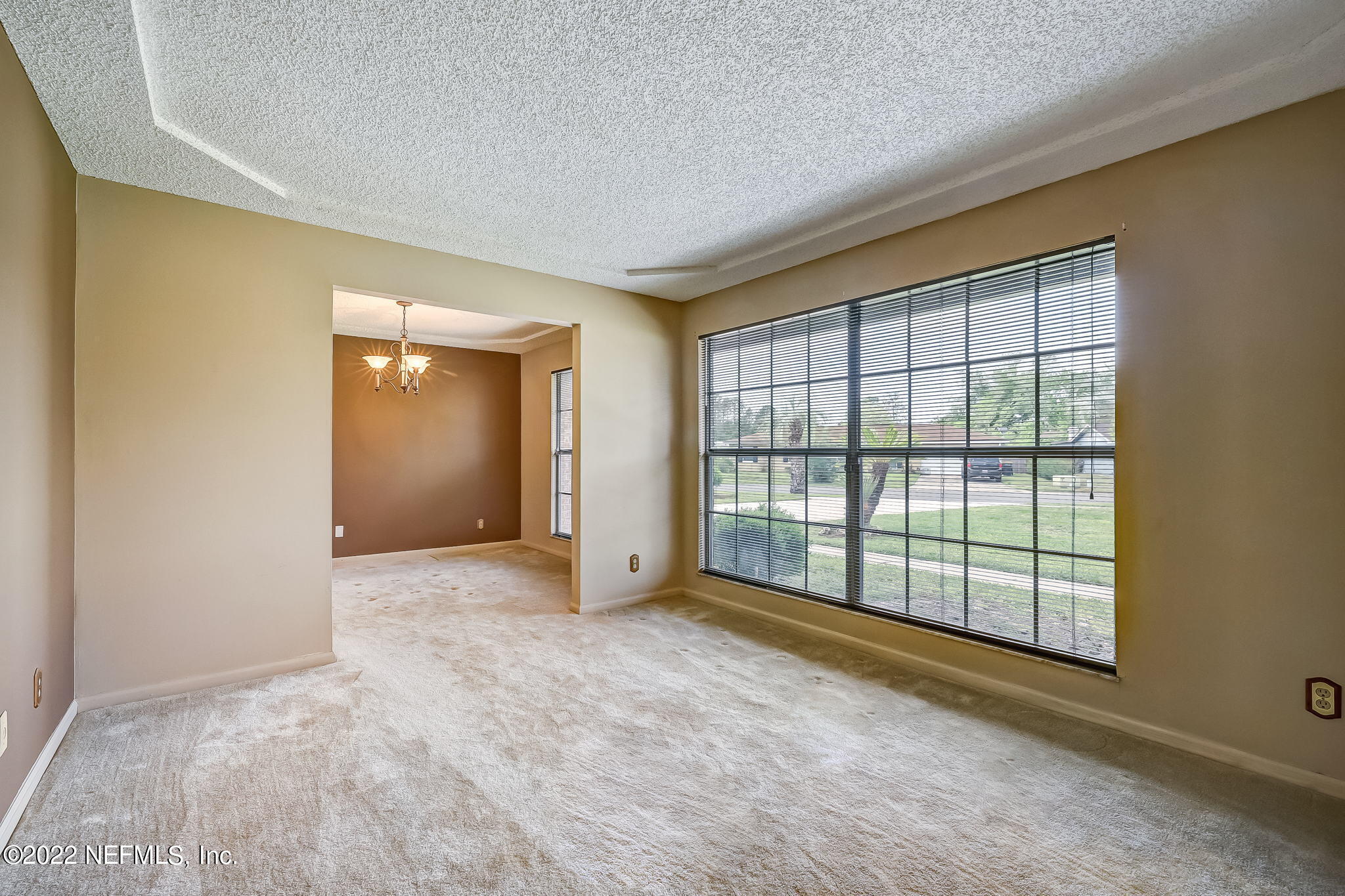 3915 Morning Glory Road Jacksonville, FL 32210 - Photo 8 of 54 LIVING ROOM