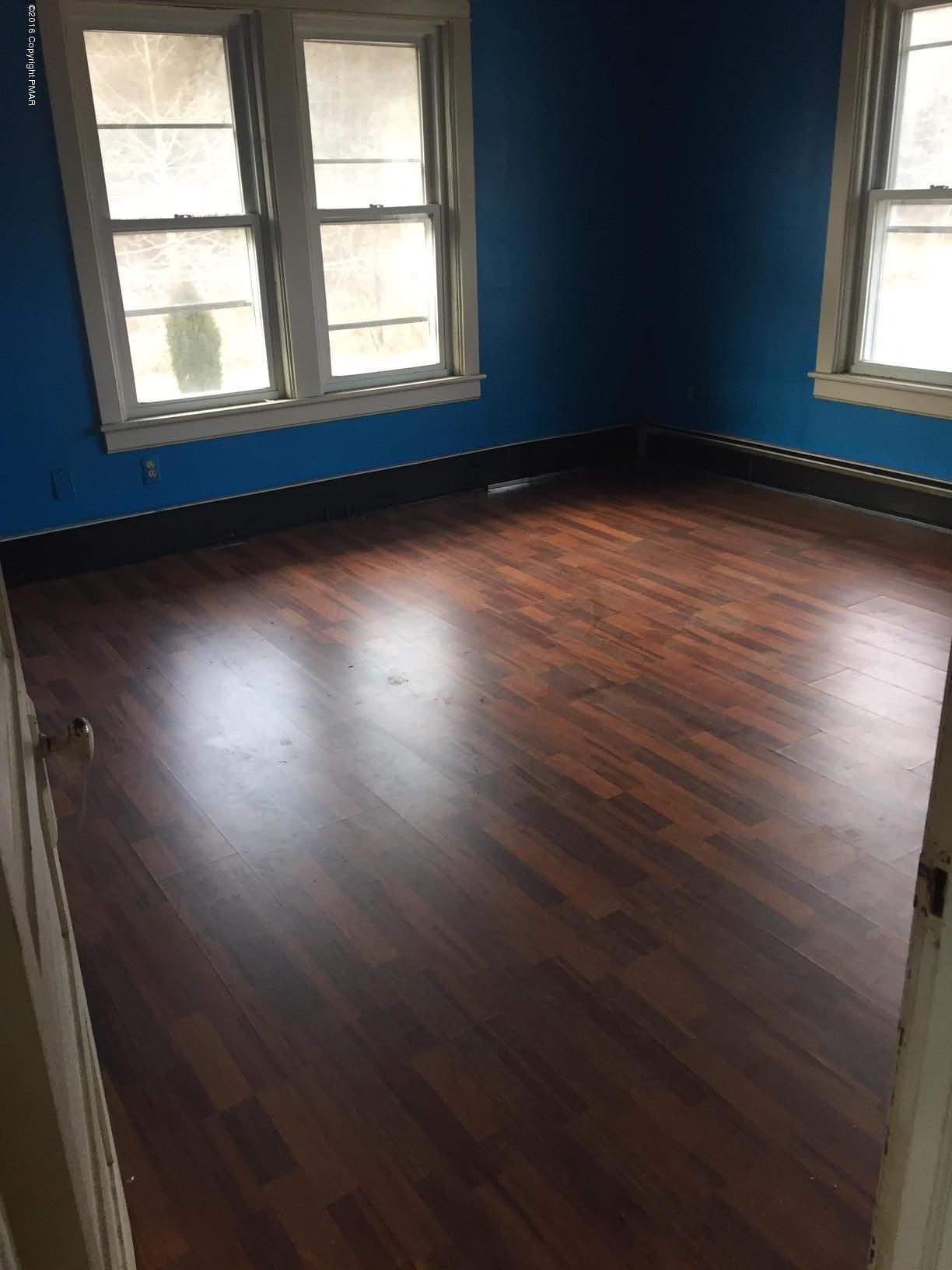 340 Covered Bridge Road Palmerton, PA 18071 - Photo 6 of 12 image5