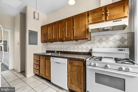 $1,300,000 | 1920 11th Street Northwest, Washington, DC 20001