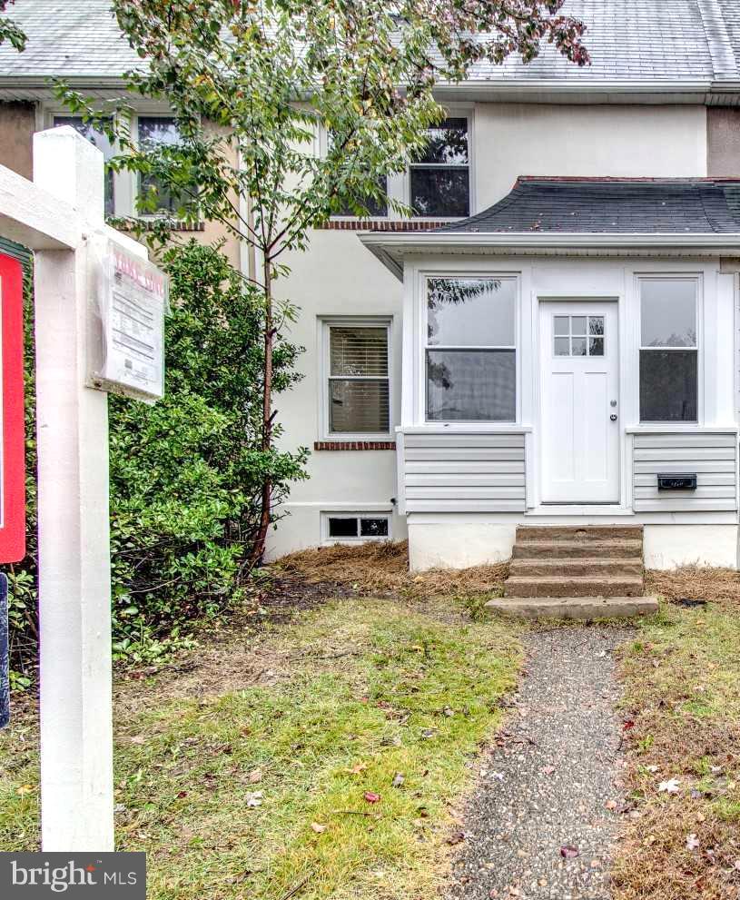 37 Northship Road Baltimore, MD 21222 - Photo 1 of 23 a house view with a garden space