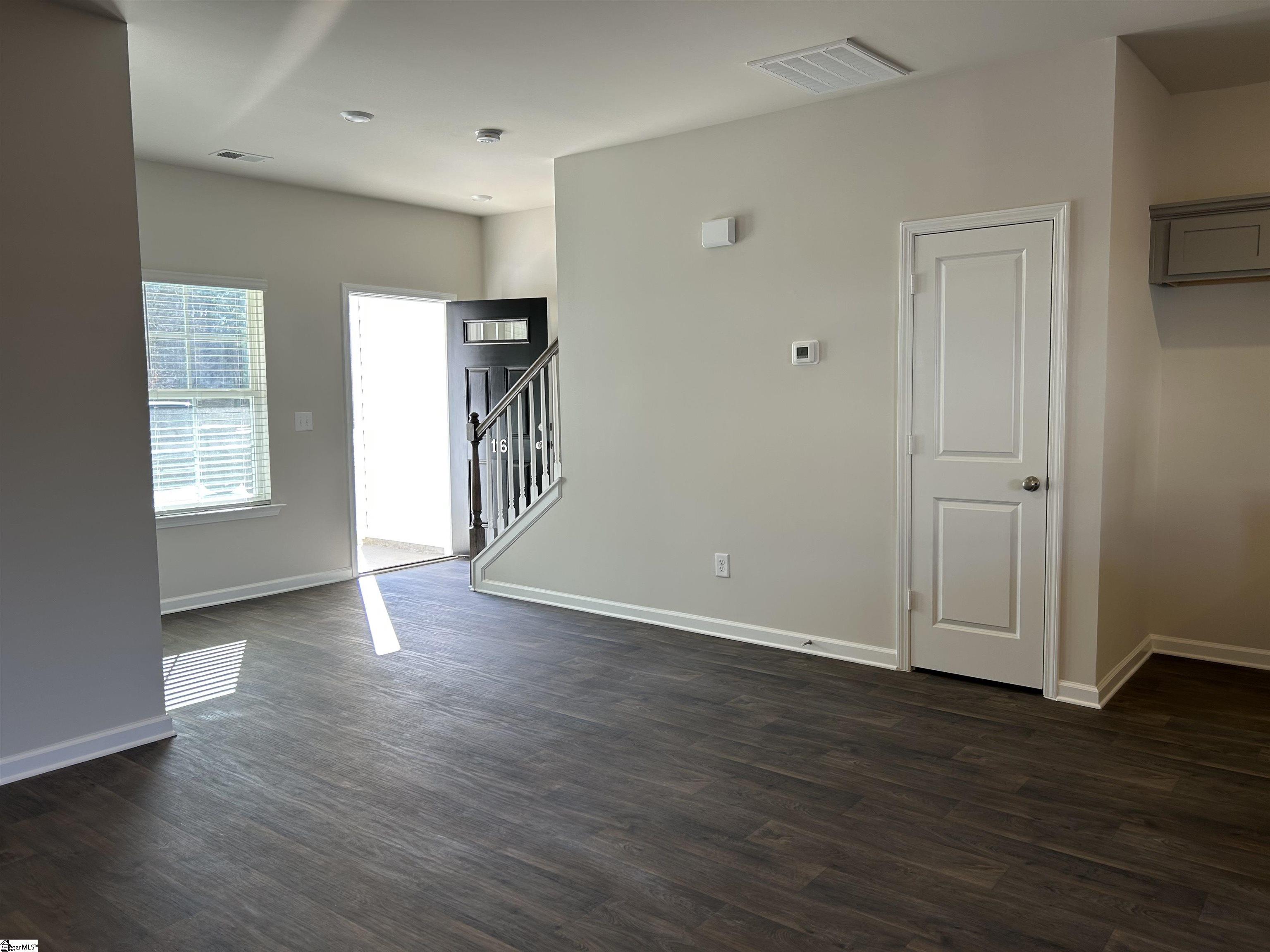116 Foundation Way Simpsonville, SC 29681 - Photo 8 of 15 Gallery Image 8