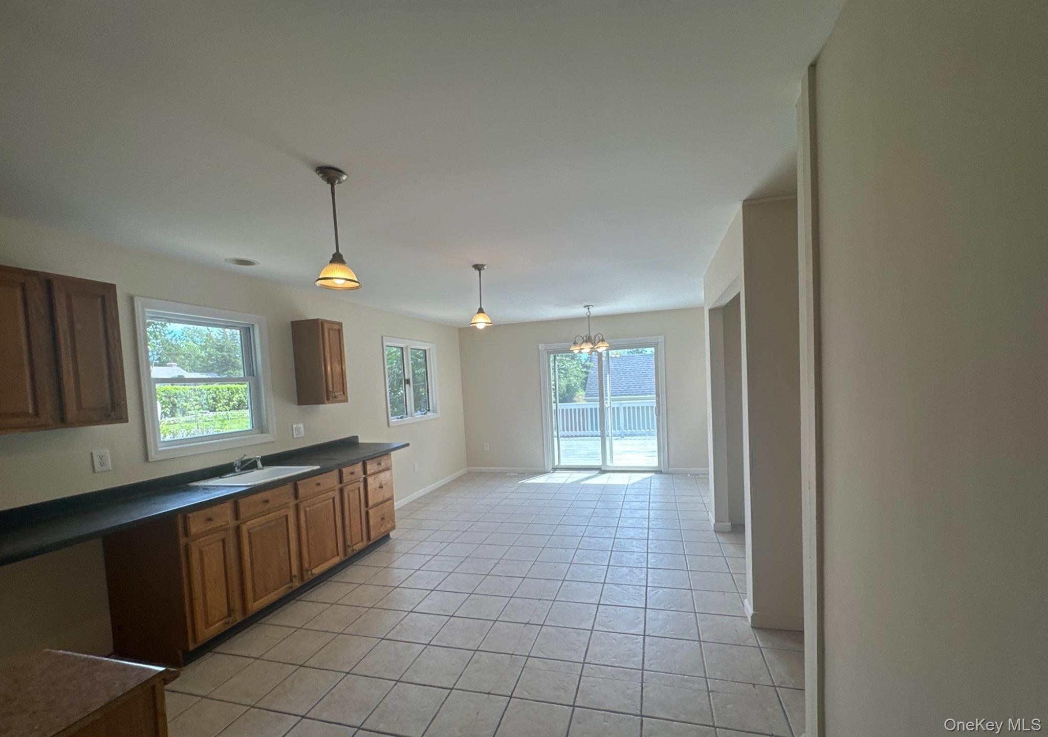 6900 Main Bayview Road Southold, NY 11971 - Photo 6 of 14