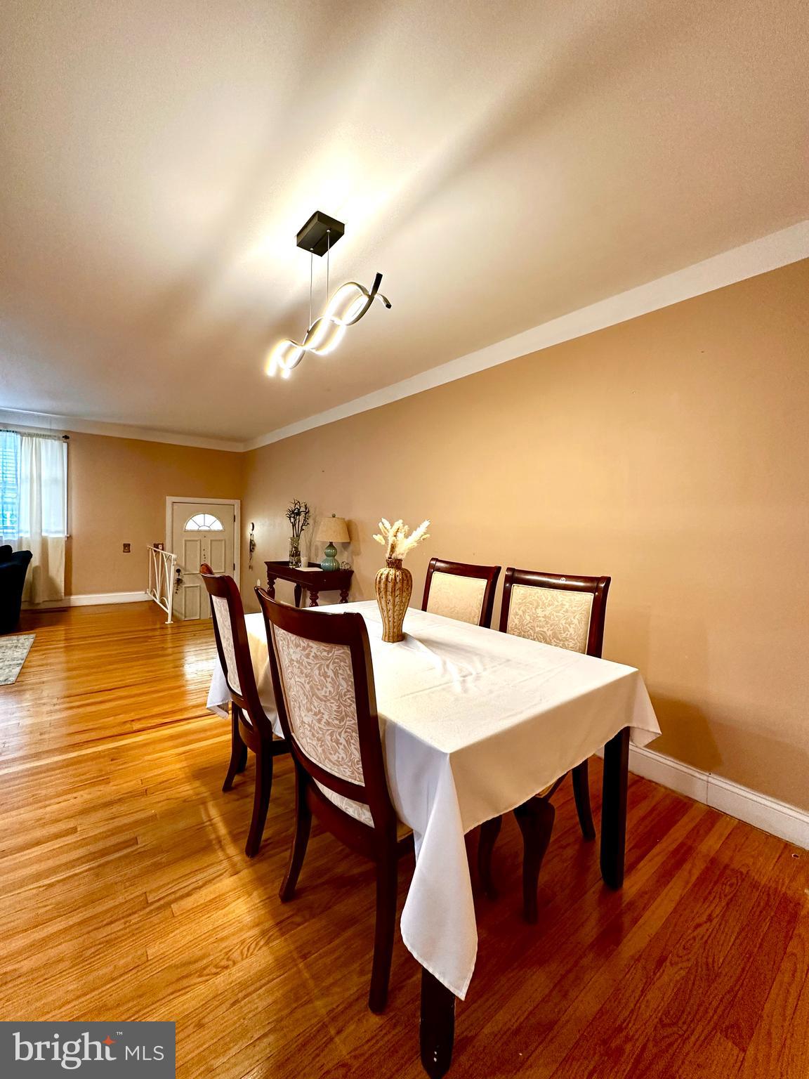 3335 South Keswick Road Philadelphia, PA 19114 - Photo 12 of 35 Gallery Image 12