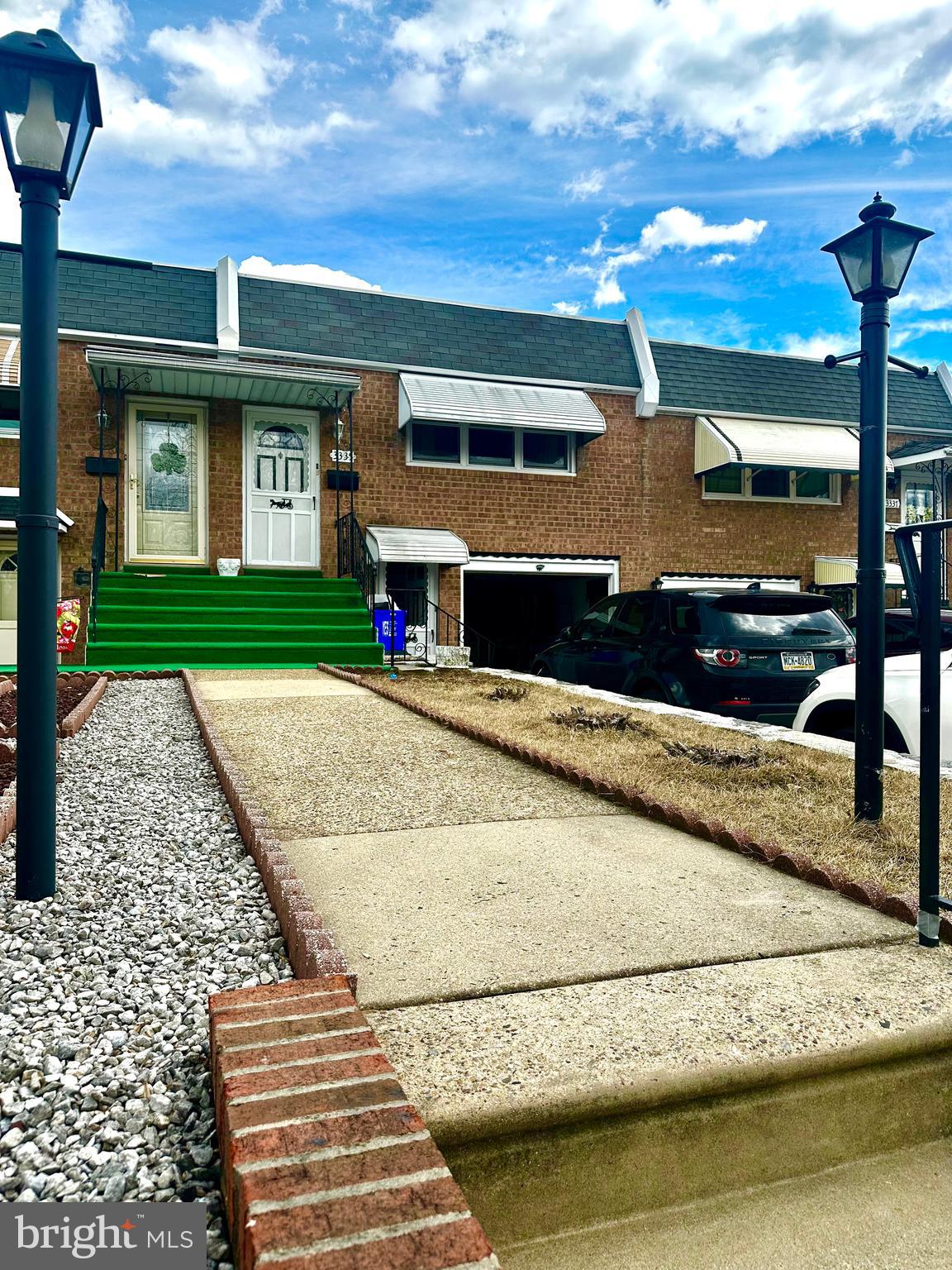 3335 South Keswick Road Philadelphia, PA 19114 - Photo 3 of 35 Gallery Image 3
