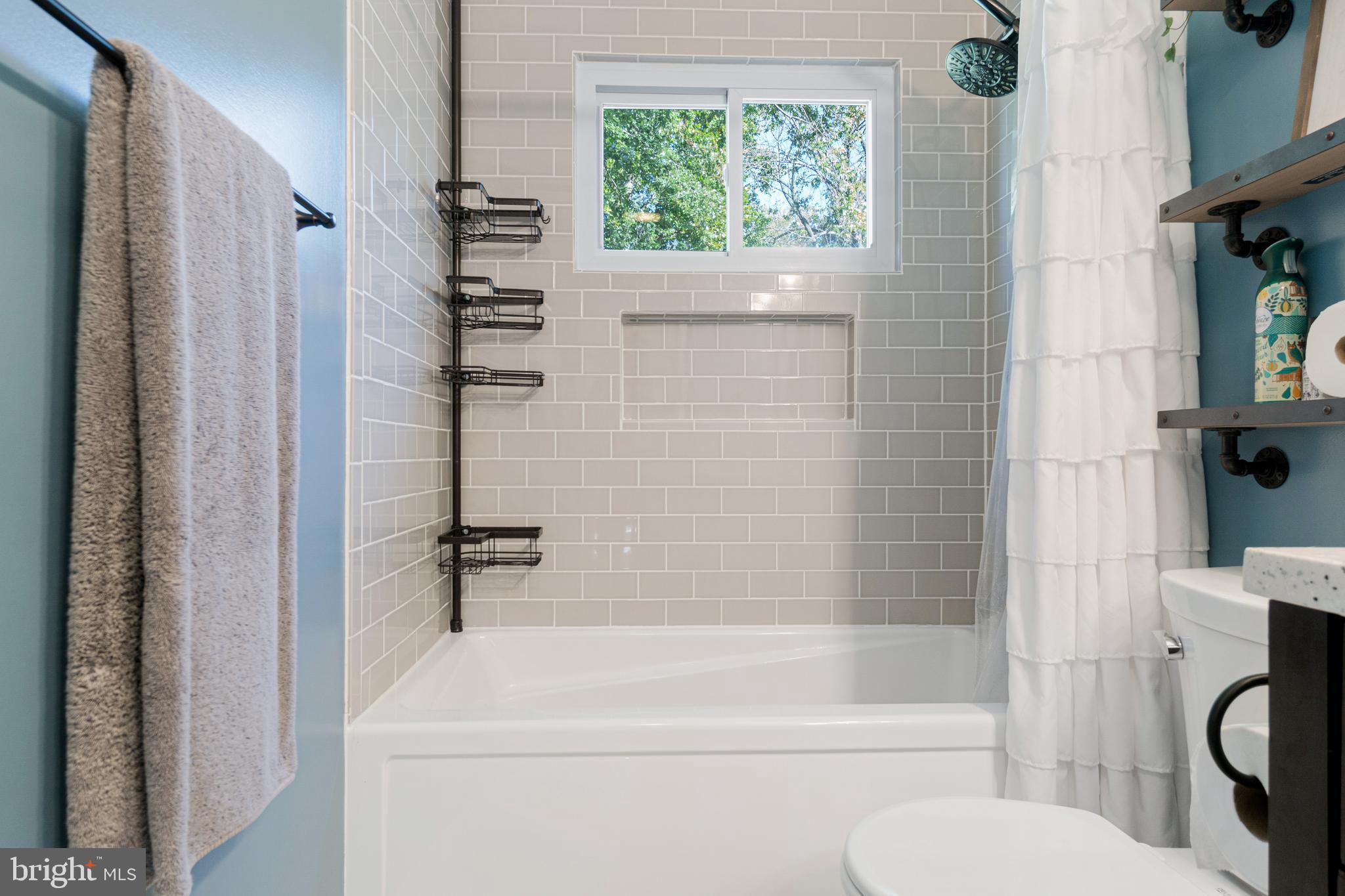 39 Ridge Road Rising Sun, MD 21911 - Photo 11 of 22 Bathroom