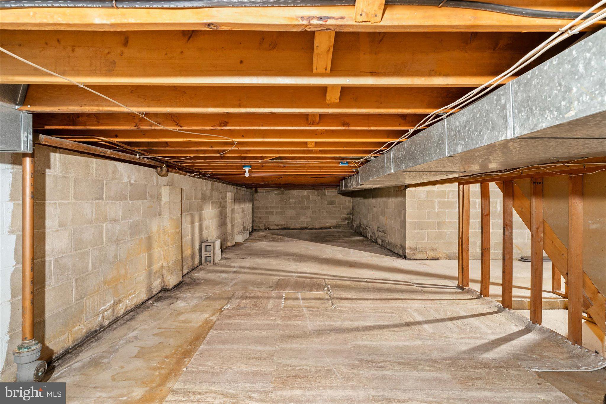 87 Limewood Drive Hamilton, NJ 08690 - Photo 28 of 34 a view of entryway