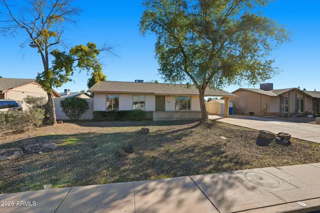 $1,800 | 73 South 132nd Street, Chandler, AZ 85225