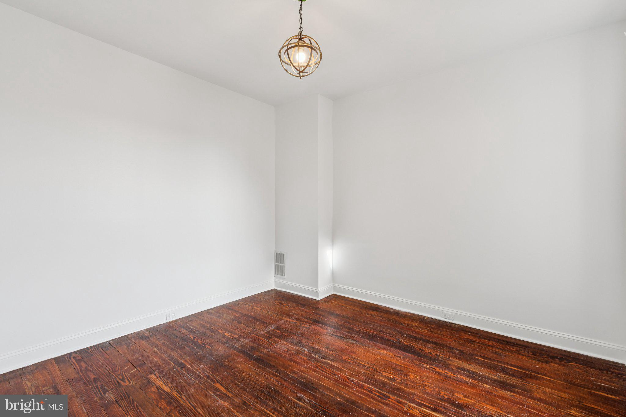 850 East Thompson Street Philadelphia, PA 19125 - Photo 22 of 38