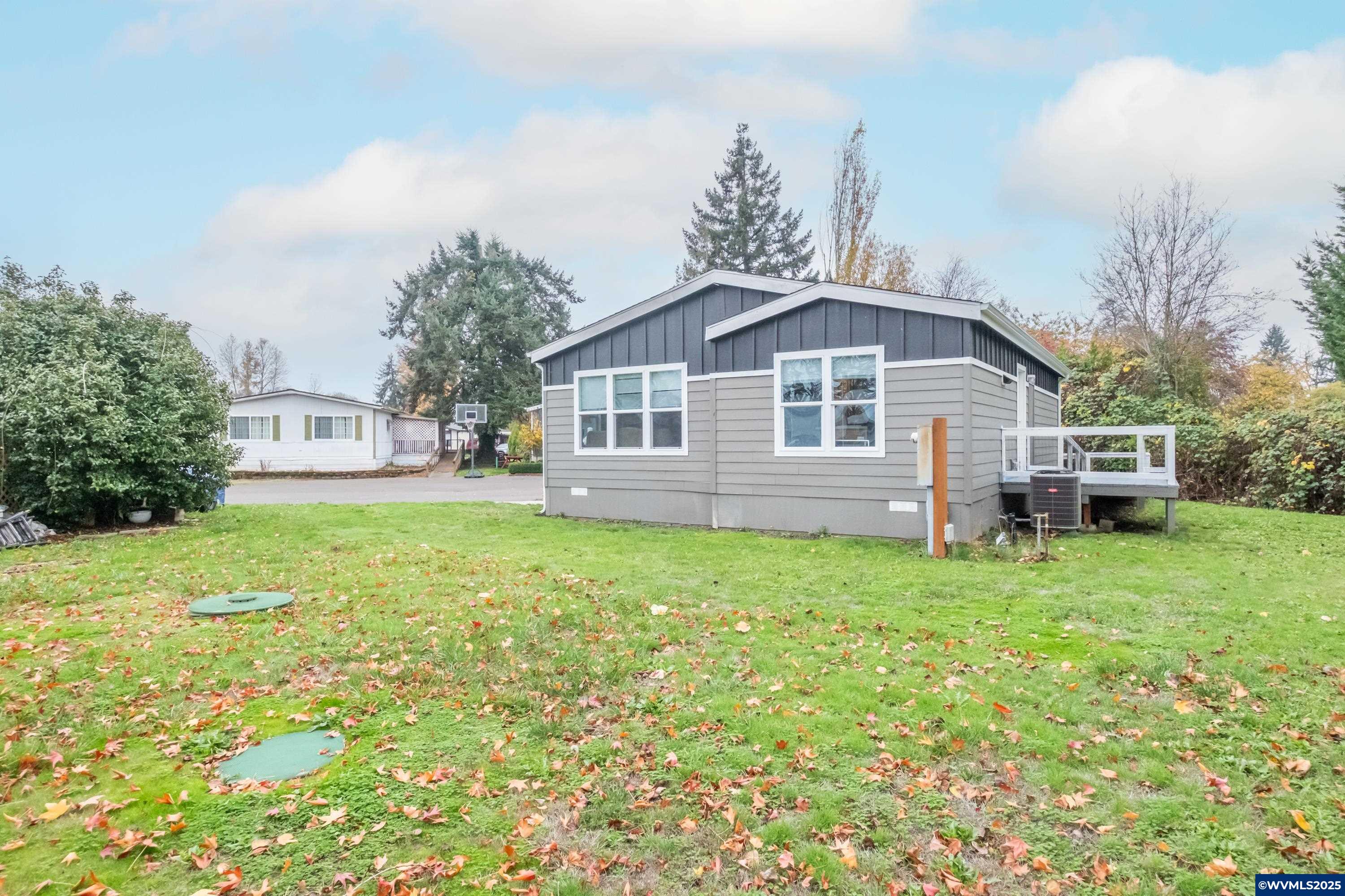 34505 Riverside Drive, Unit 15 Albany, OR 97321 - Photo 42 of 48 Gallery Image 42