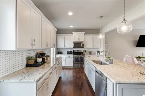 $559,900 | 731 Douglas Avenue, Nashville, TN 37207
