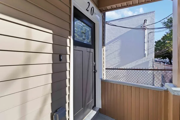 $899,000 | 20 Alston Street, Unit 20, Somerville, MA 02143