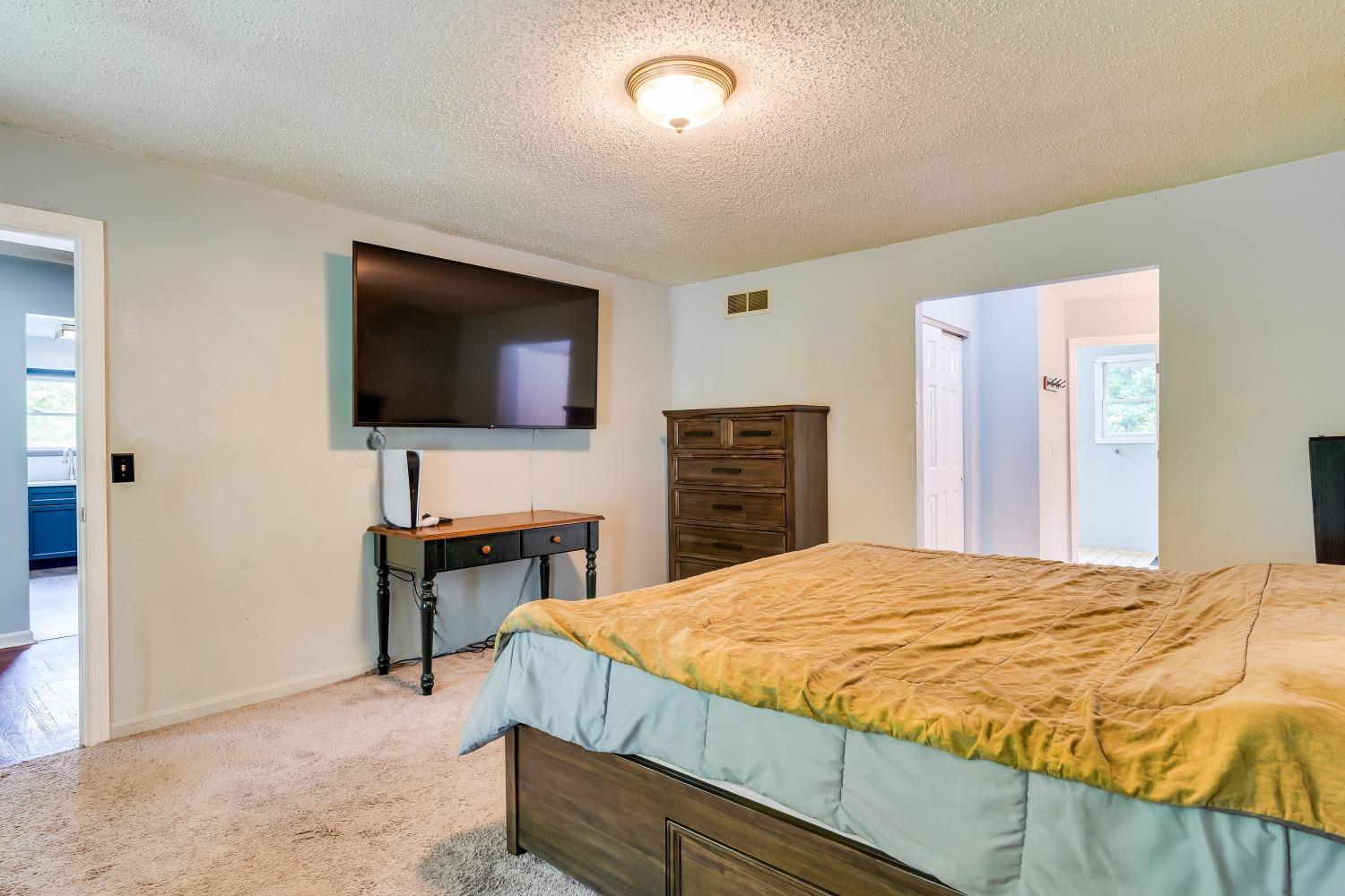 3586 Lewis Road Amelia, OH 45102 - Photo 19 of 37 Gallery Image 19