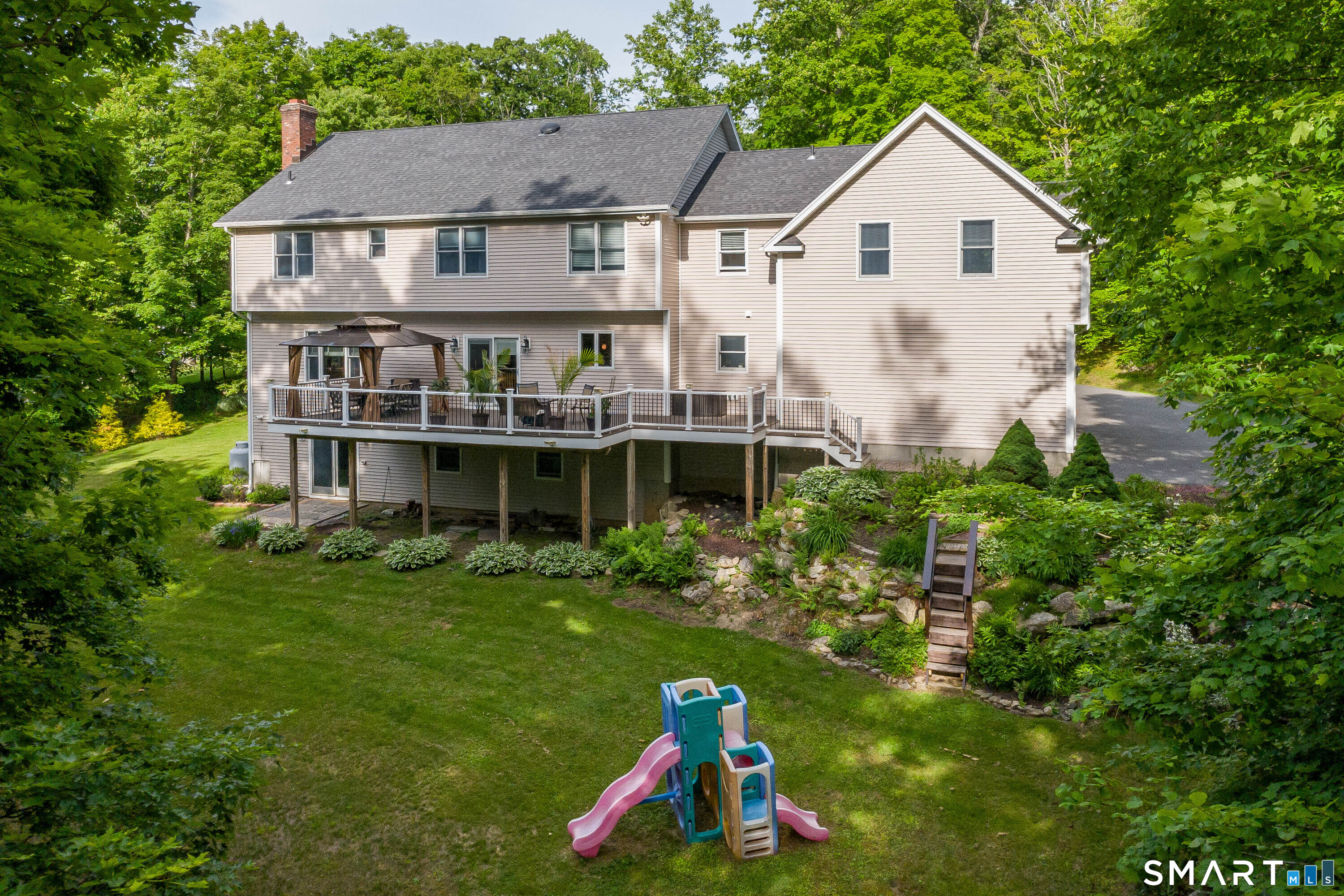 17 Weldon Woods Road New Fairfield, CT 06812 - Photo 36 of 40