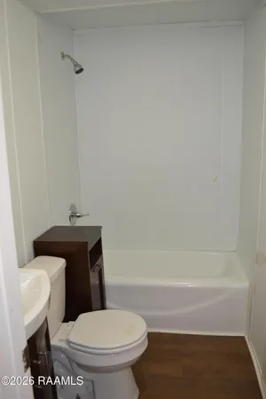 $1,000 | 1169 Breaux Bridge, Unit B, Breaux Bridge, LA 70517